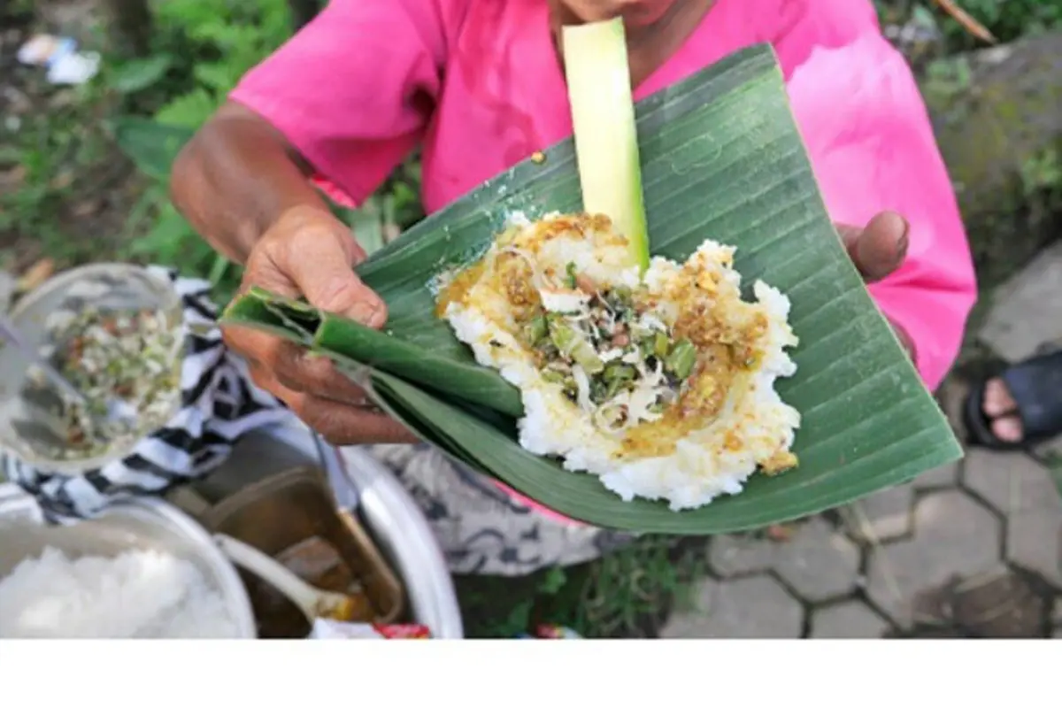 Nasi Tepeng, Warisan Kuliner Bali yang Tidak Terlupakan