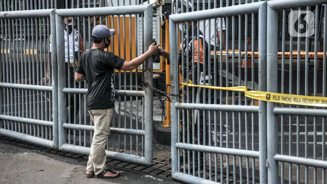 FOTO: Langgar PPKM Darurat, Plaza Kenari Mas Ditutup hingga 20 Juli