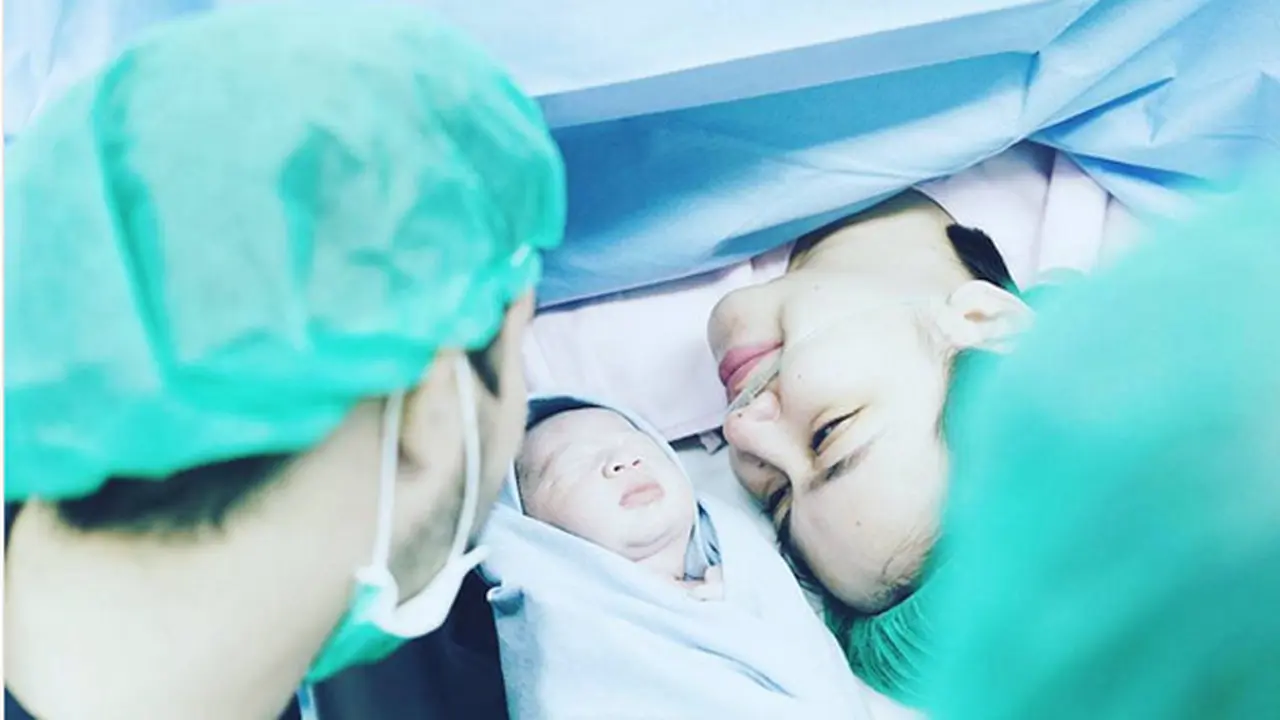 [Bintang] Donny Michael dan Aryani Fitriana