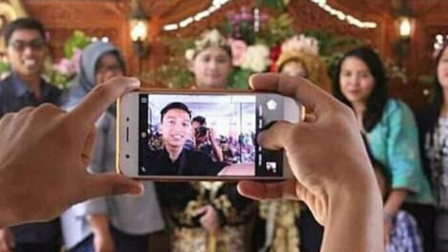 Bikin Geleng Kepala, 7 Momen Nyeleneh Ini Terjadi di Acara Pernikahan