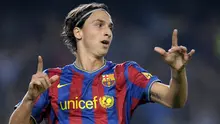 Kehebatannya di Inter Milan membuat Zlatan Ibrahimovic langsung diboyong oleh raksasa La Liga Spanyol, Barcelona. Namun kariernya mandek di negeri matador karena tidak cocok dengan strategi dari pelatih La Blaugrana, Pep Guardiola yang membuatnya dilepas ke AC Milan. (AFP/Lluis Gene)