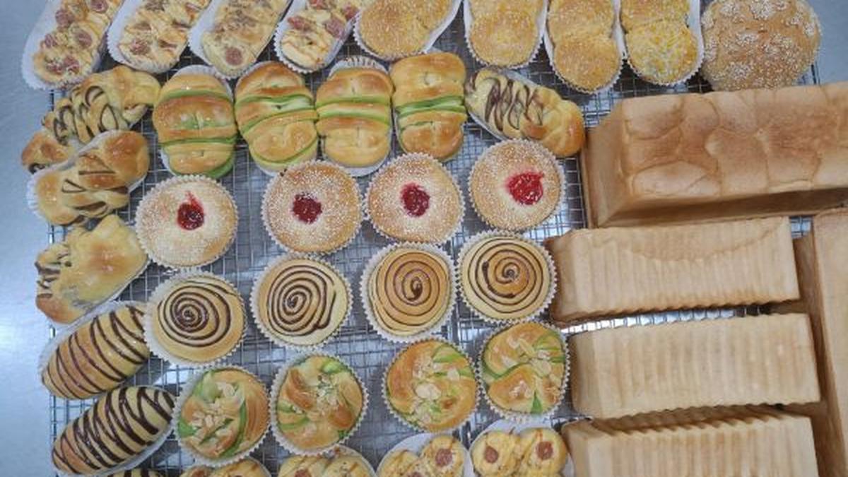 3 Toko Roti Tertua di Indonesia, Nomor Satu Ada di Banyumas, Berumur ...
