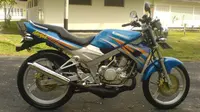 Kawasaki Ninja 150. (ist)