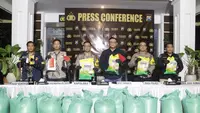 Jual Beras Subsidi Harga Premium, Empat Orang Ditangkap