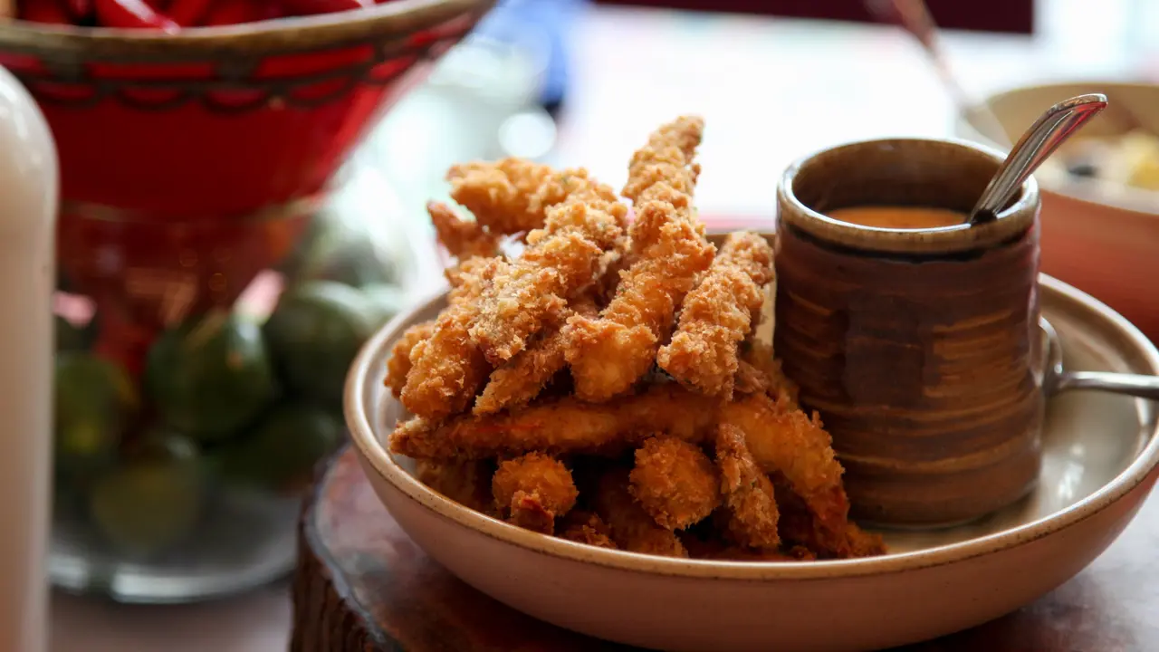 Camarones Fritos en Salsa de Maracuya