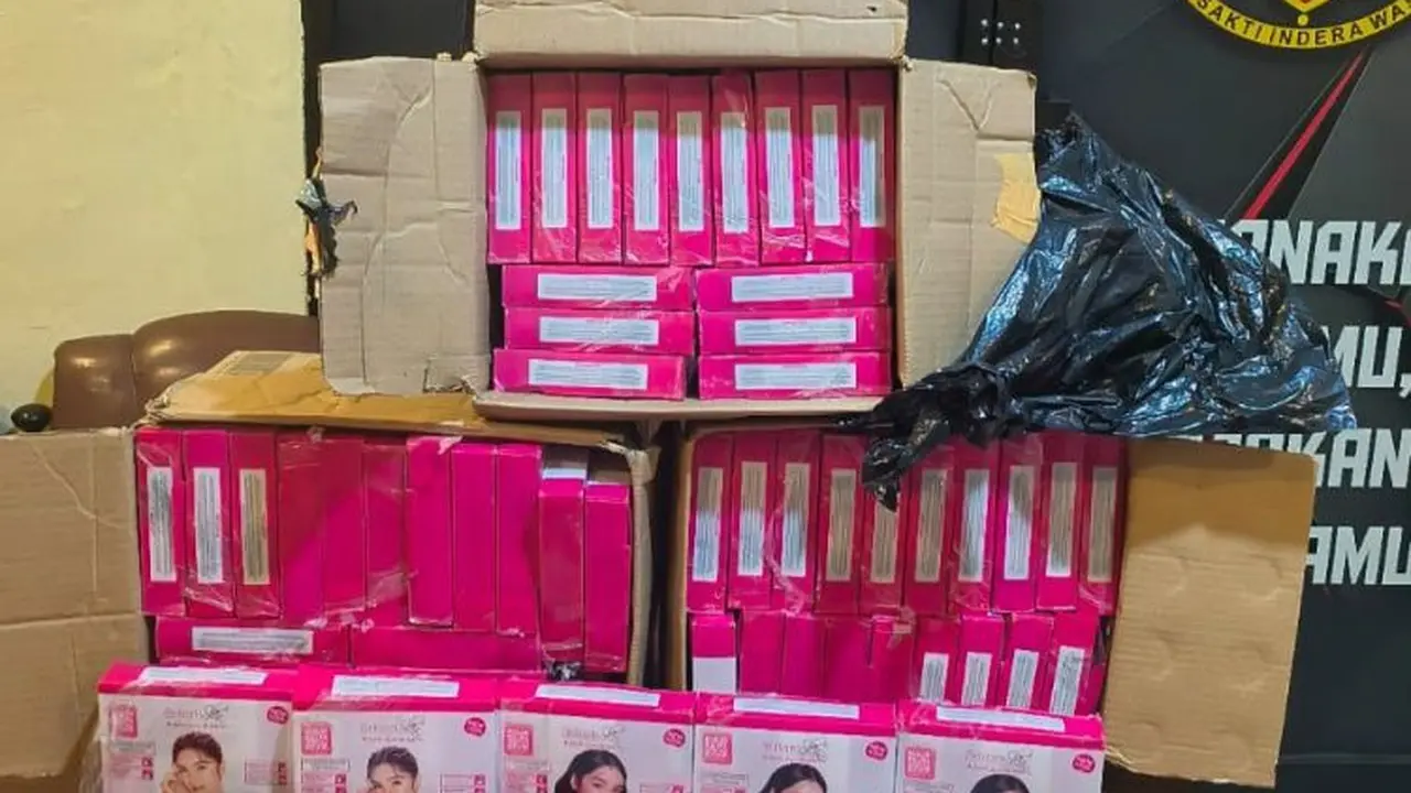 Kosmetik llegal ditemukan di Pelabuhan Manado