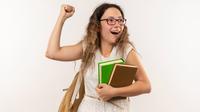 Ilustrasi mahasiswa, kuliah. (Image by stockking on Freepik)