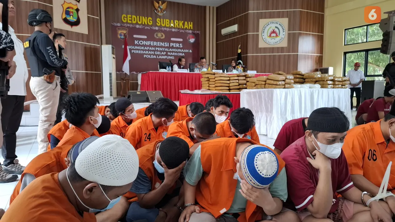 215 tersangka peredaran gelap narkoba diamankan Polda Lampung periode Oktober-November 2024. Foto : (Liputan6.com/Ardi).