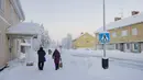 Di Kvikkjokk-Årrenjarka di Lapland Swedia, suhu udara turun hingga minus 43,6 C (minus 46,5 F). (Emma-Sofia OLSSON / TT NEWS AGENCY / AFP)