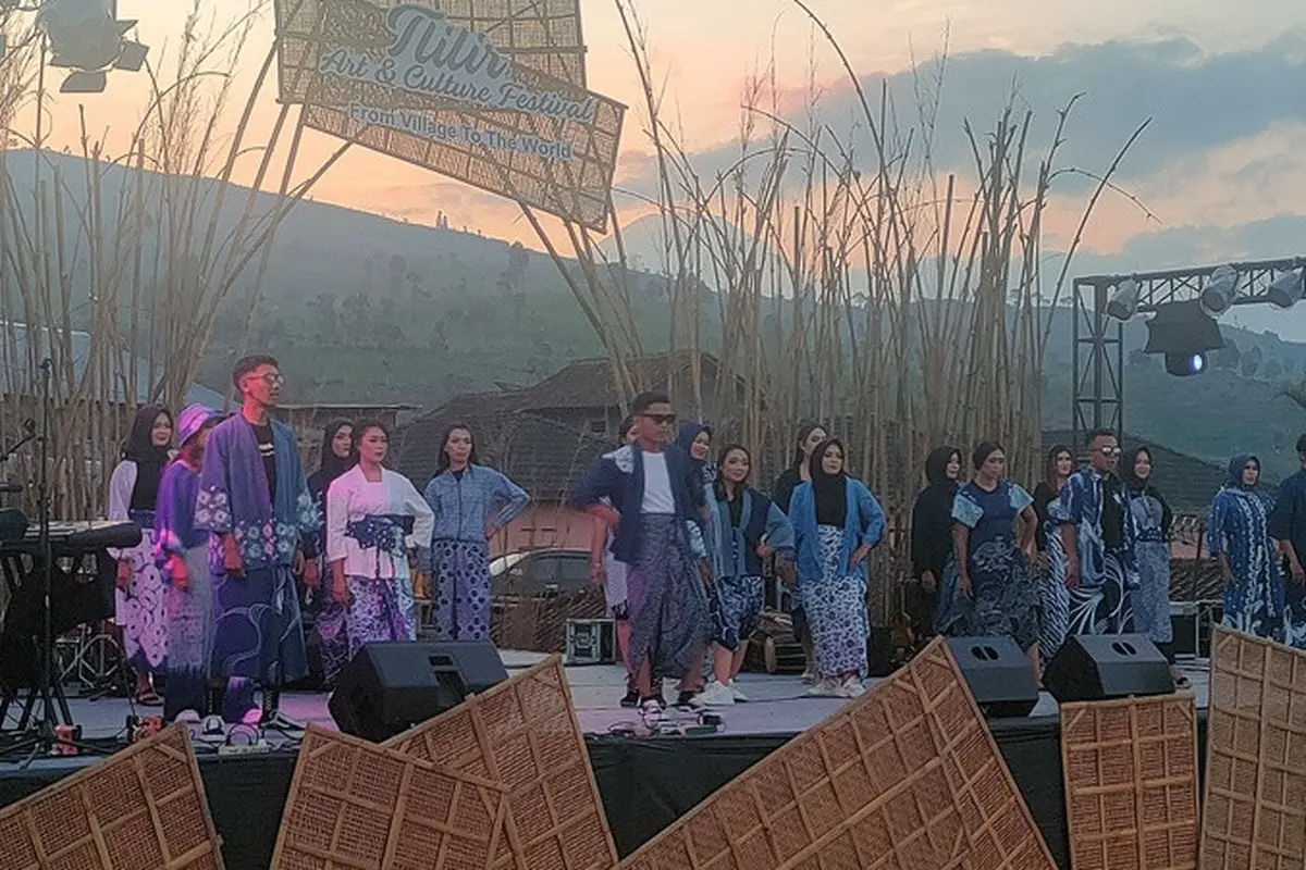 Desa Tlilir Temanggung Gelar Festival Seni Budaya, Tlilir Art & Culture Festival 2023 dengan Panggung di Atap Rumah Warga