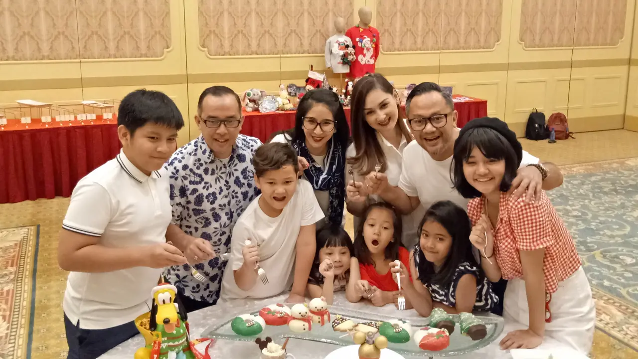 Rahasia Mona Ratuliu dan Novita Angie Saat Berpergian dengan Anak