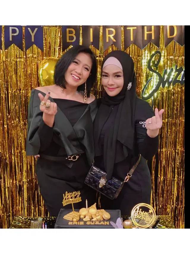 6 Potret Keakraban Iyeth Bustami dan Erie Suzan, Sahabat Beda Keyakinan