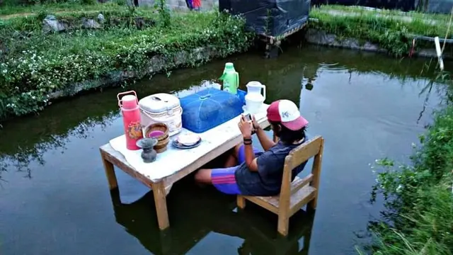 7 Potret Aksi yang Dilakukan di Tempat Tak Biasa Ini Bikin Geleng Kepala