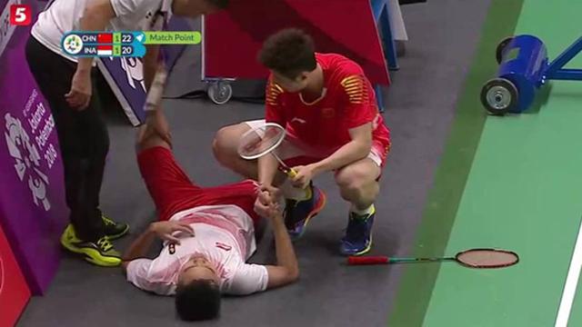 Anthony Ginting dan Shi