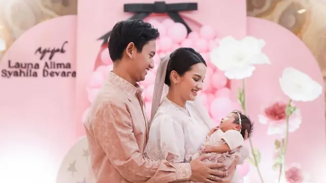 Momen Tasyakuran Aqiqah Anak Pertama Belva Devara dan Sabrina Anggraini