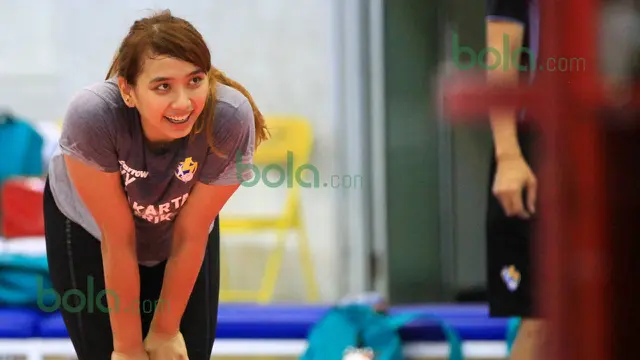 Yolla Yuliana
