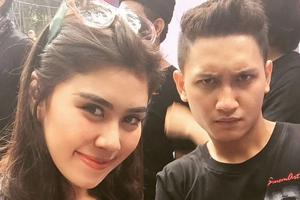Syahnaz Sadiqah dan Juan Christian