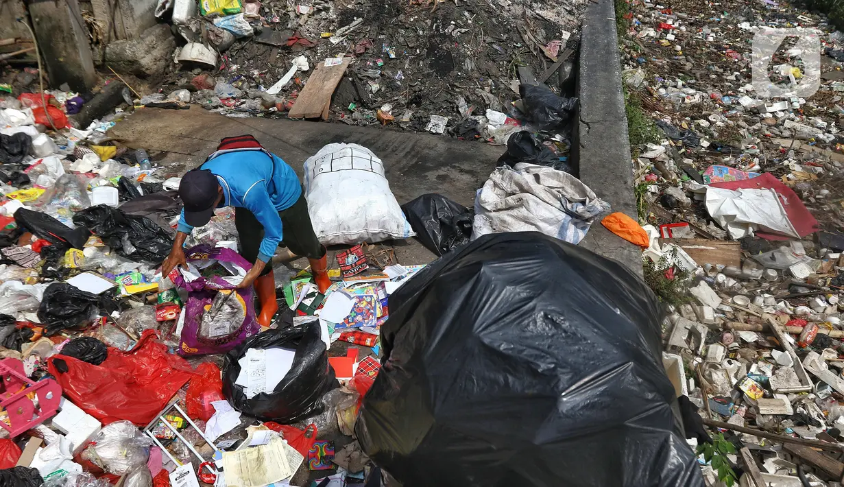 Bau menyengat sudah menjadi makanan sehari-hari. (Liputan6.com/Angga Yuniar)