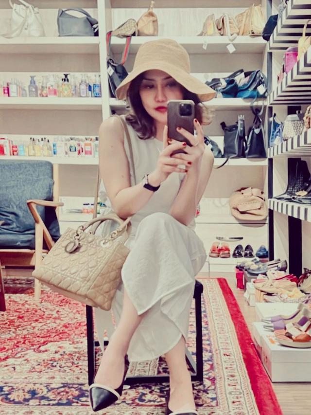 7 Potret Citra Kresna, Wanita yang Dikabarkan Dekat dengan Enji Baskoro Eks Ayu Ting Ting