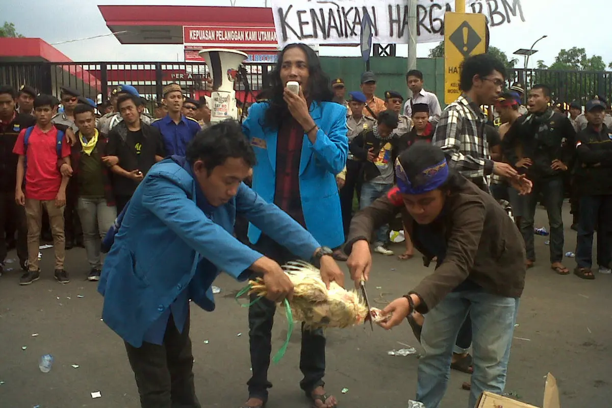 PMII demo kenaikan harga BBM