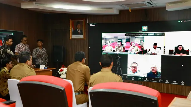 Wamendagri Bima Arya Minta Daerah Aktifkan Desk Pilkada untuk Antisipasi Konflik
