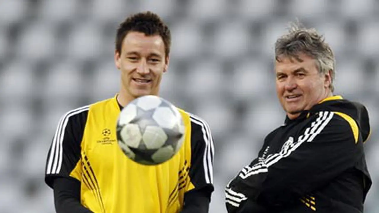 img_terry_hiddink.jpg