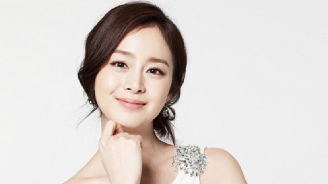 [Bintang] Menggagumkan, Ini 8 Selebriti Korea Selatan yang Otaknya Encer