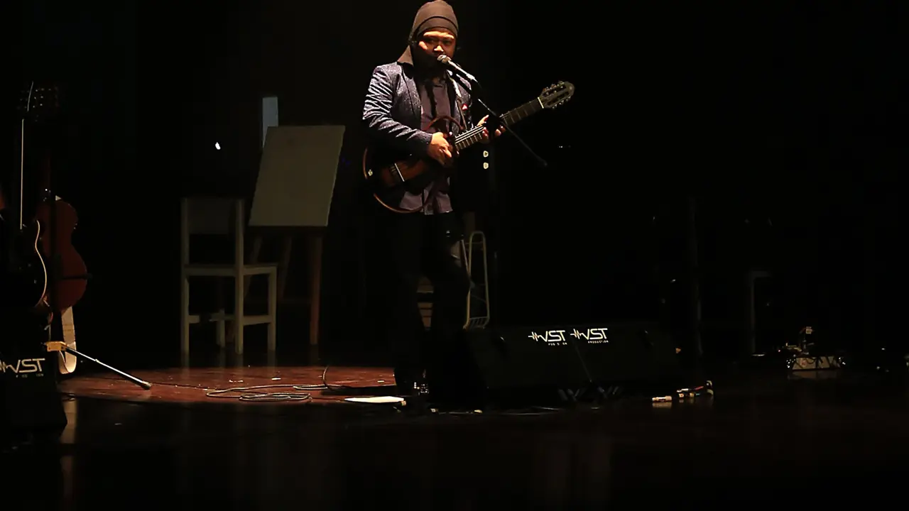 [Bintang] Payung Teduh