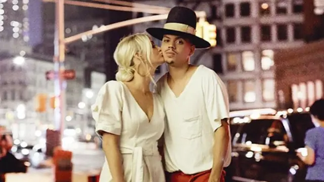 Ashlee Simpson dan Evan Ross