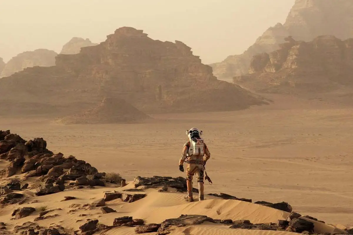 Boeing dan SpaceX berambisi menjadi perusahaan pertama yang akan mengirim manusia ke Mars