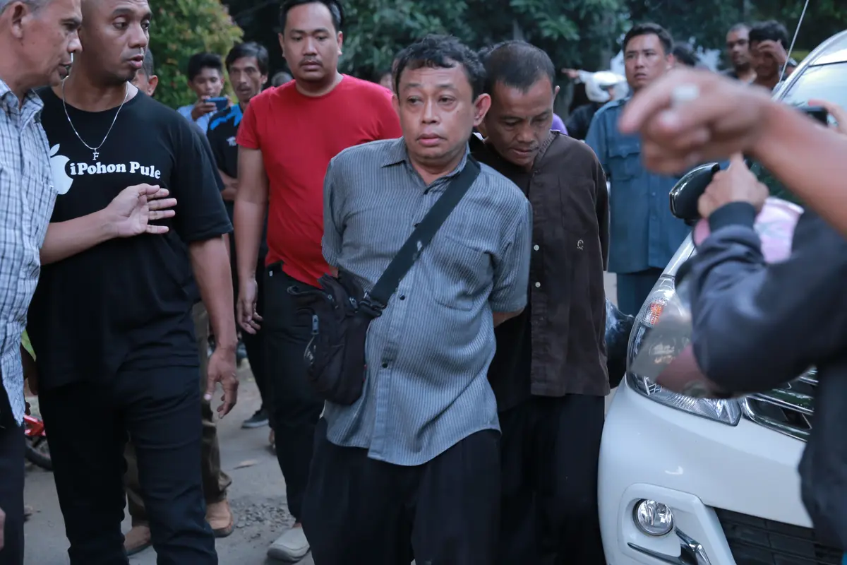Diduga Maling di Rumah Duka Mike Mohede (Adrian Putra/bintang.com)