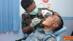 Citizen6, Surabaya: Pembekalan tersebut berlangsung usai calon siswa Diktukbakat melaksanakan pemeriksaan kesehatan dan pemeriksaan administrasi  dari  panitia seleksi. (Pengirim: Penkobangdikal)