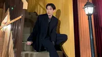 Baekhyun sebelumnya juga telah mengonformasi melalui Live Instagram soal perusahaan barunya. Ia dan temannya Kasper memulai merintis mendirikan perusahaan dengan melakukan pinjaman. (Liputan6.com/IG/@baekhyunee_exo)