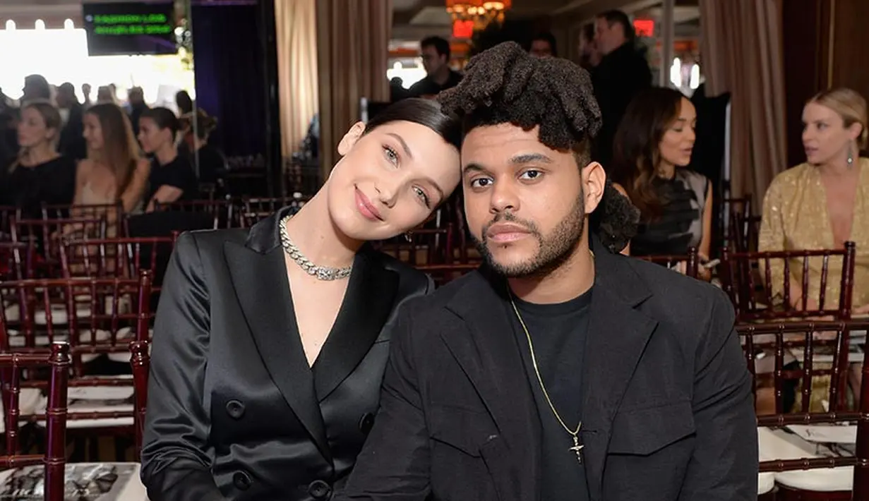 Bella dan The Weeknd sendiri kembali bertemu di Cannes beberapa hari yang lalu. (Hello Magazine)