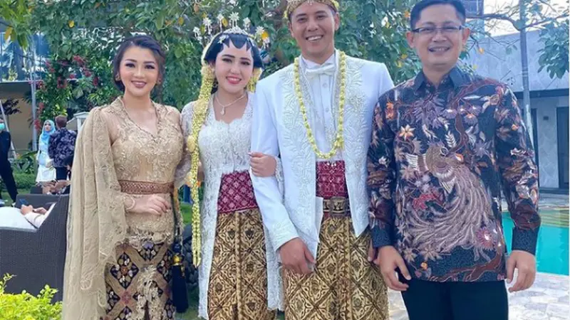 Penyany Via Vallen menikah dengan Chevra Yolandi (Tangkap layar Instagram Fitri Karlina)