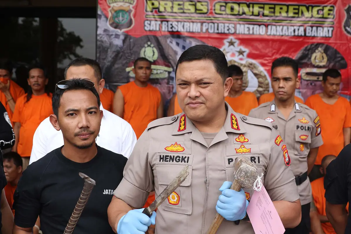 Polres Jakarta barat Tangkap 23 Preman