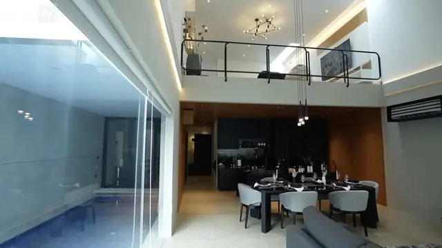 Potret Ruang Makan di Rumah Desta