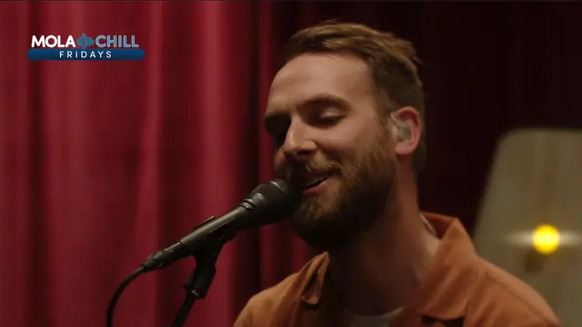 9 Lagu Spesial Honne di Mola Chill Fridays