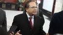 Rizal Ramli memberikan keterangan seusai menyerahkan berkas pengaduan Presidential Threshold di gedung Mahkamah Konstitusi (MK), Jakarta, Jumat (4/9/2020). Rizal Ramli mengajukan judicial review tentang threshold atau ambang batas pemilihan presiden ke MK. (Liputan6.com/Faizal Fanani)