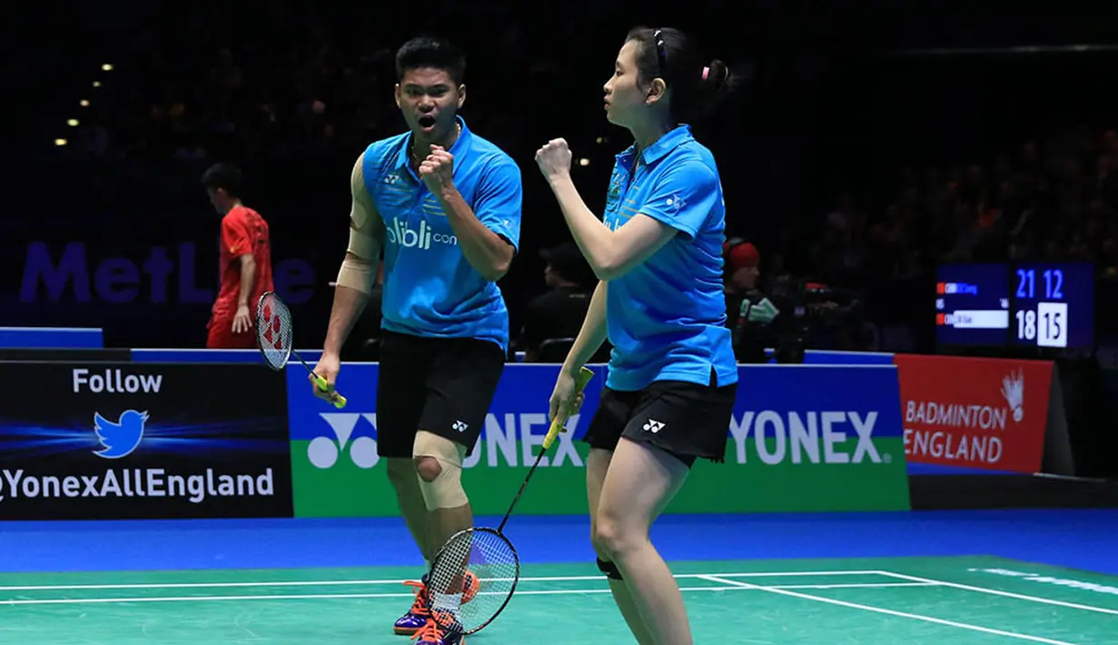 Zhang/Zhao sempat memimpin perolehan angka pada gim pertama, tapi dengan margin tipis. Perlahan, Praveen/Debby berhasil menyusul dan memimpin angka secara bergantian. (PBSI/Nafielah)
