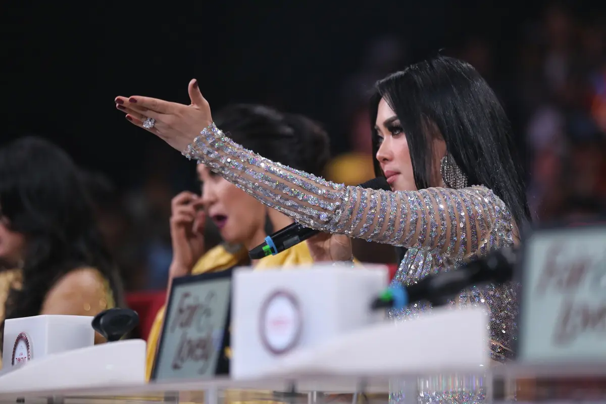 [Bintang] Syahrini