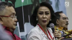 Ketua Pansel KPK Yenti Garnasih saat menjadi pembicara diskusi Dialektika Demokrasi di Media Center, Kompleks Parlemen MPR/DPR-DPD, Senayan, Jakarta, Kamis (18/7/2019). Dalam diskusi ini membahas tema " Mencari Pemberantas Korupsi yang Mumpuni ". (Liputan6.com/Johan Tallo)