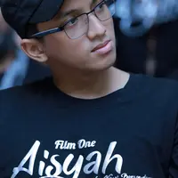 Saat syuting film terbarunya, Ge Pamungkas merasakan kesulitan mencari air dan tidak mendapatkan sinyal untuk handphonenya. Ia juga mendapatkan pengalaman yang tak terlupakan selama menjalani syuting di Atambua. (Adrian Putra/Bintang.com)
