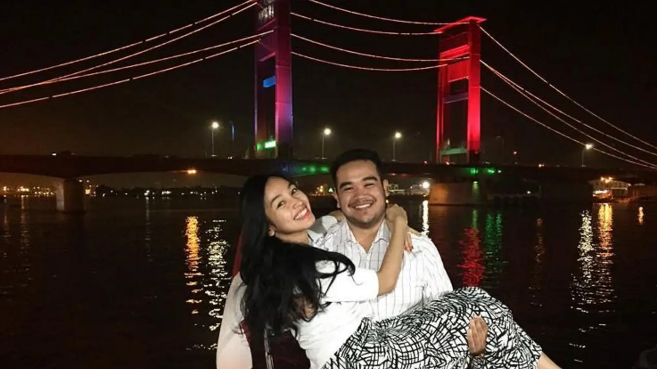 Tya Arifin dan Asyraf Khalid