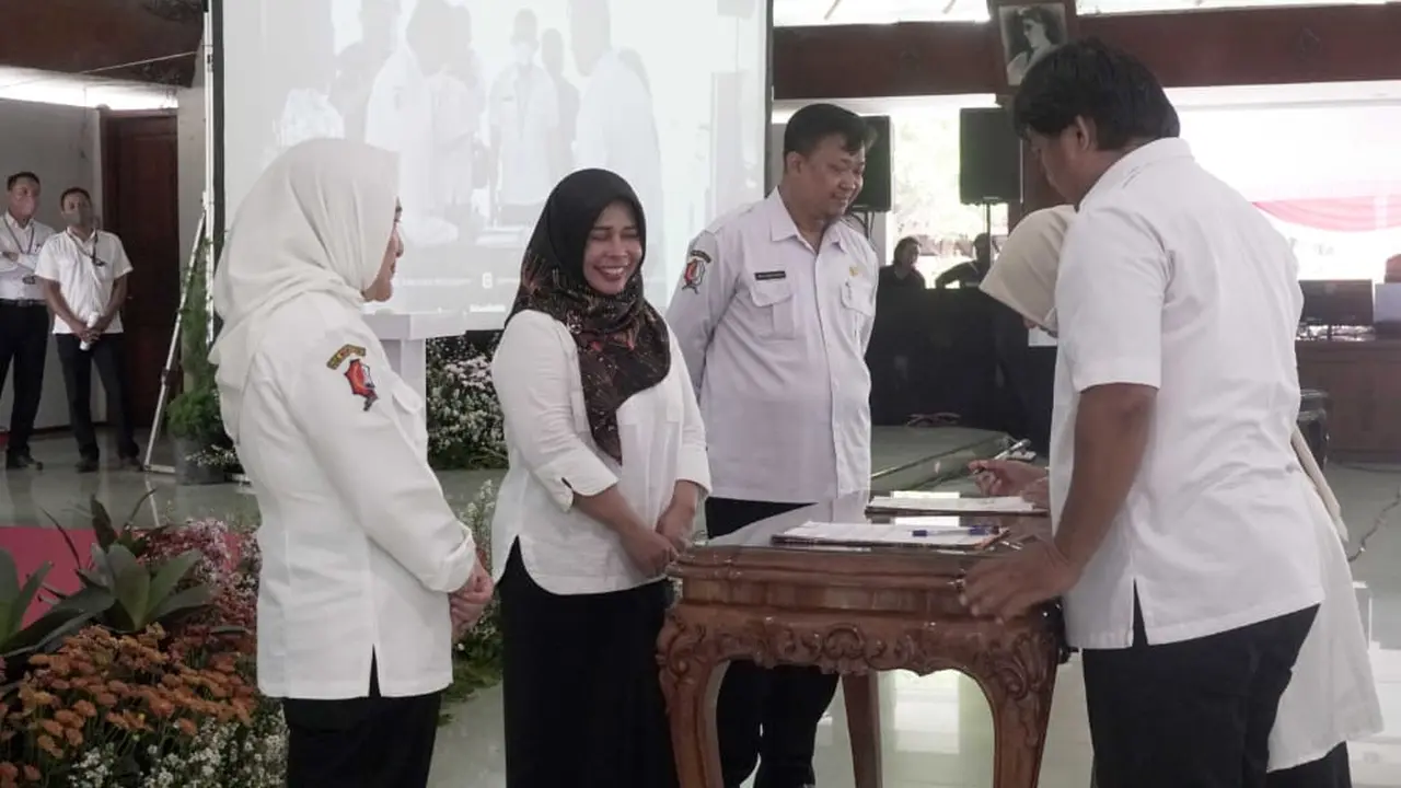 BPR Bank Daerah Bojonegoro menggandeng PT Bimasakti Multi Sinergi, penyedia aplikasi e-Money SpeedCash, meluncurkan Bojonegoro Pay.