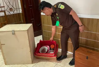 Alat yang digunakan pria di Lampung untuk menipu korban