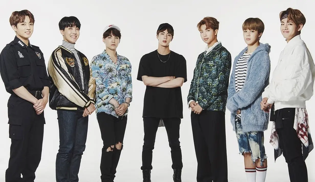 Baru-baru ini, BTS kembali mempersembahkan karya terbaru berupa album Jepang yang berjudul Face Yourself pada 4 April 2018. Sebelumnya, mereka sudah merilis dua album Jepang yang berjudul Wake Up dan Youth. (Foto: Soompi.com)