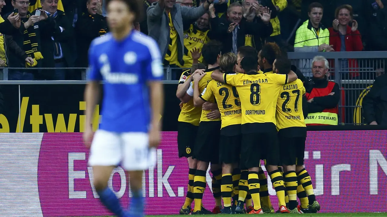 Video Highlights: Borussia Dortmund vs Schalke 04 3-2