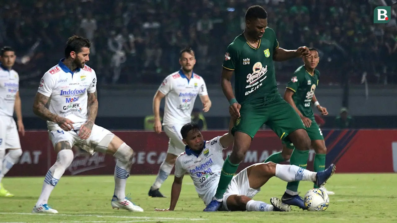 Persebaya Surabaya vs Persib Bandung