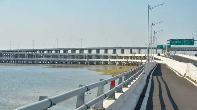 Tol di atas air Bali (iStockphoto)